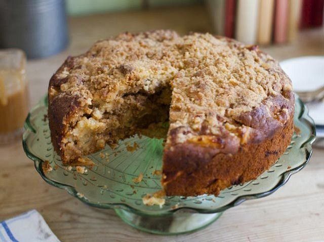 irish desert recipes, apple crumble cake recipe